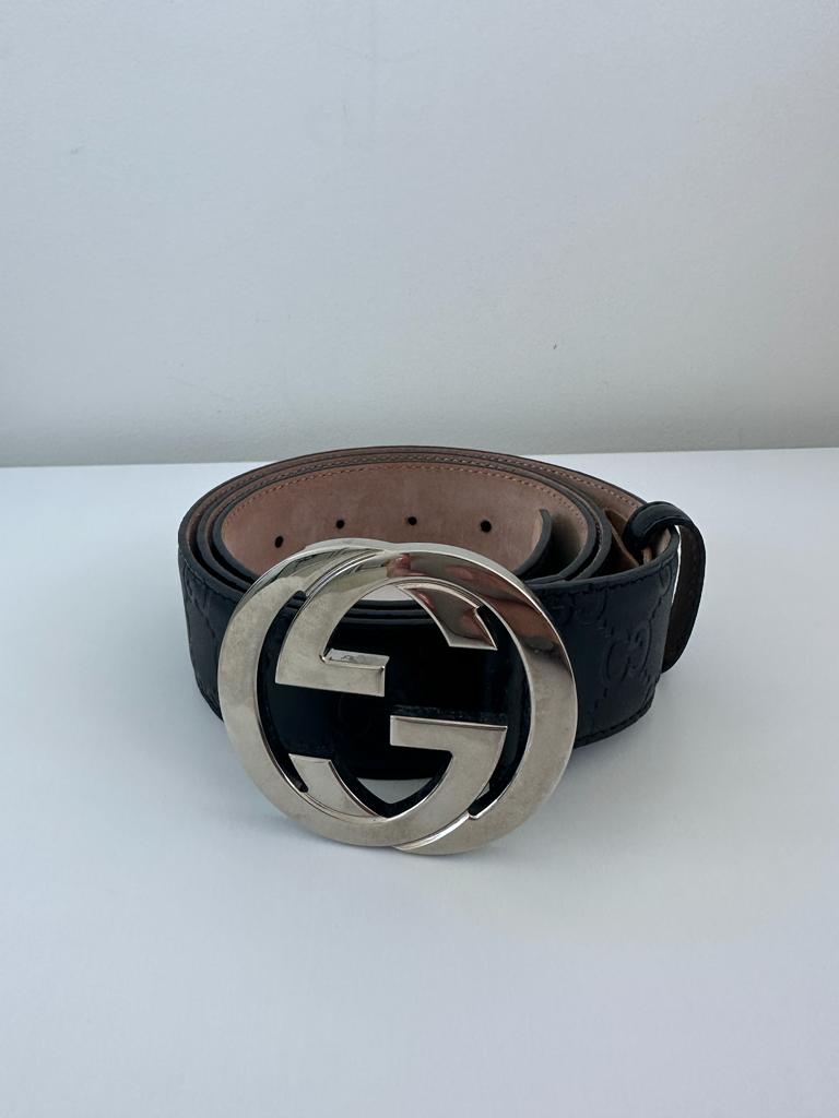 Gucci Signature GG-Logo Leather Belt