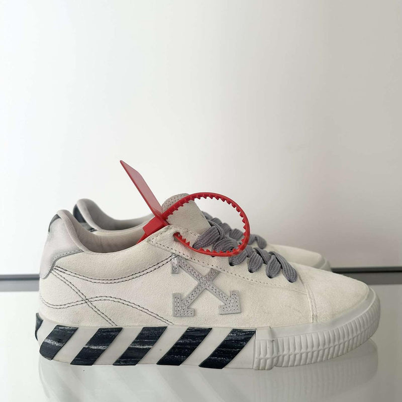 Off White Sneaker