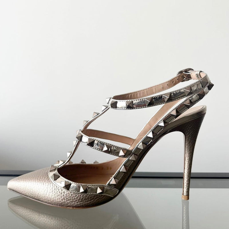 Valentino Rockstud Pump