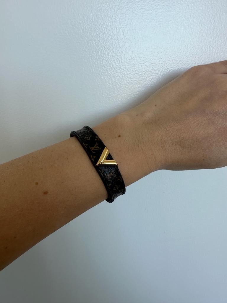 Louis Vuitton Monogram Canvas Essential V Bracelet